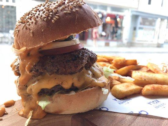 The Nest, Bar & Bistro